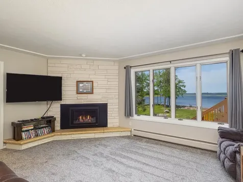 850 Main Street W Isle MN 56342