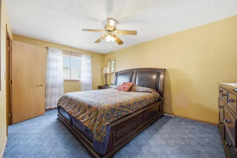 1709 33 1/2 Street S Moorhead MN 56560