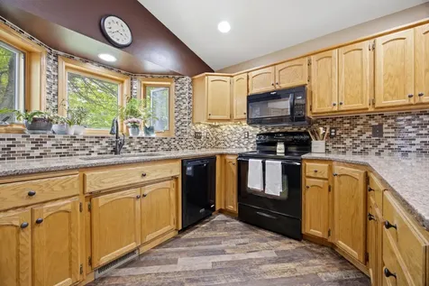 1709 33 1/2 Street S Moorhead MN 56560