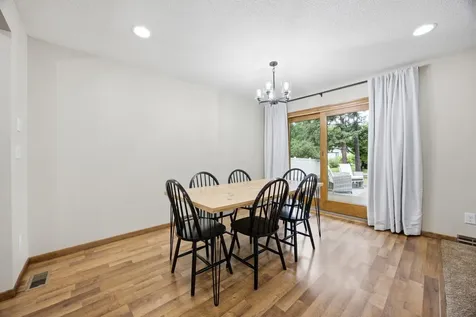 2844 Hickory Street N Fargo ND 58102