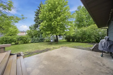 2844 Hickory Street N Fargo ND 58102