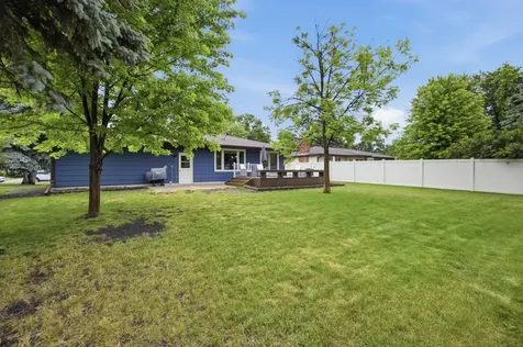 2844 Hickory Street N Fargo ND 58102