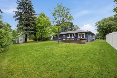 2844 Hickory Street N Fargo ND 58102