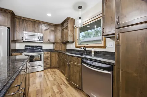 2844 Hickory Street N Fargo ND 58102