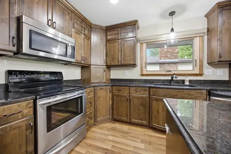 2844 Hickory Street N Fargo ND 58102