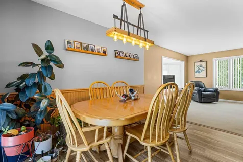 1626 36 1/2 Avenue S Fargo ND 58104