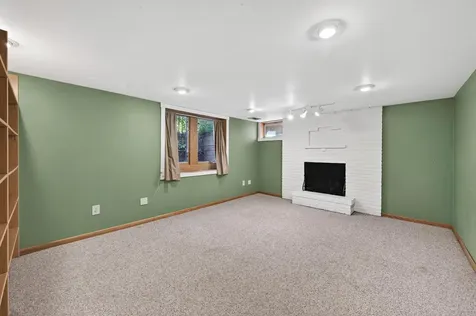4621 Ewing Avenue N Robbinsdale MN 55422