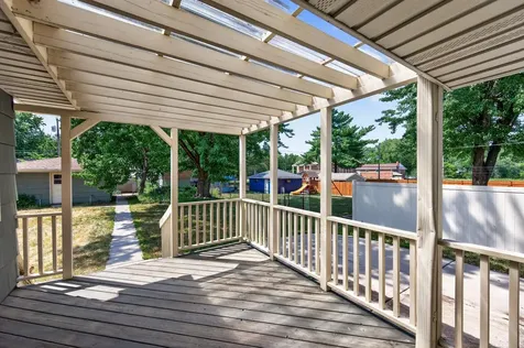 4621 Ewing Avenue N Robbinsdale MN 55422