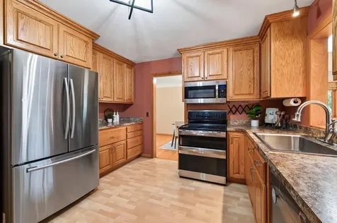 4621 Ewing Avenue N Robbinsdale MN 55422