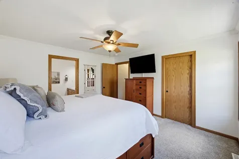 208 15th Avenue Way E West Fargo ND 58078