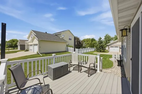 208 15th Avenue Way E West Fargo ND 58078