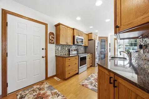 208 15th Avenue Way E West Fargo ND 58078