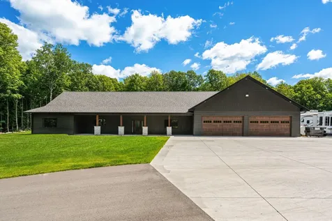 1732 Wilderness Hills Luck WI 54853