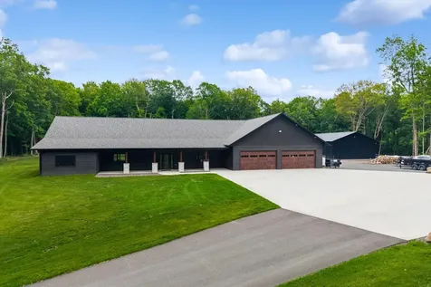 1732 Wilderness Hills Luck WI 54853