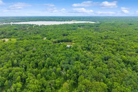 1732 Wilderness Hills Luck WI 54853