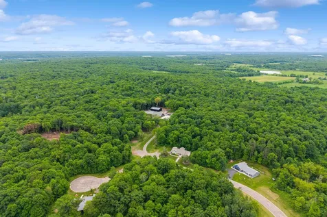 1732 Wilderness Hills Luck WI 54853