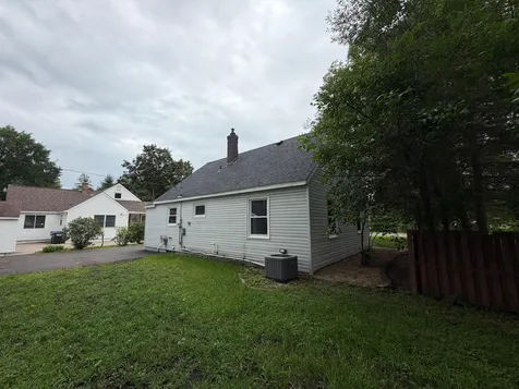 1051 Burke Avenue W Roseville MN 55113