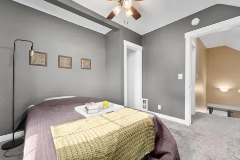 637 Lake Street Eau Claire WI 54703