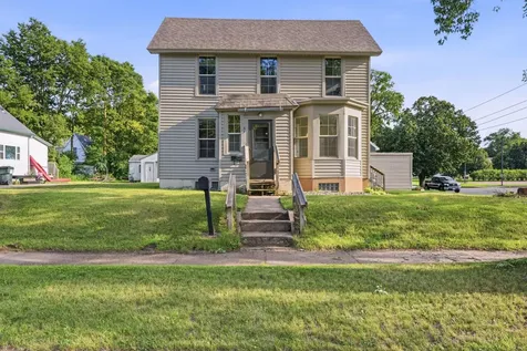 637 Lake Street Eau Claire WI 54703