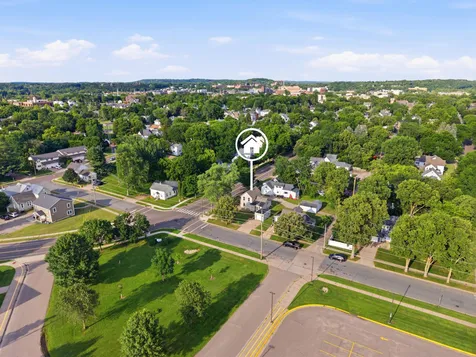 637 Lake Street Eau Claire WI 54703