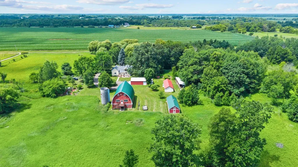 38775 Llama Street NW Dalbo MN 55017