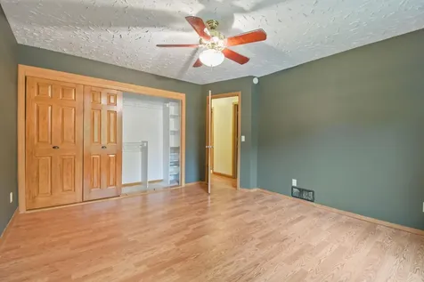 709 74th Avenue N Brooklyn Park MN 55444
