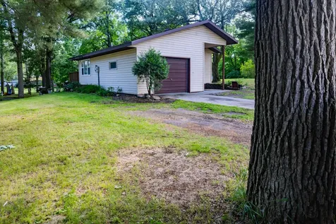 408 E Gilman Street New York Mills MN 56567
