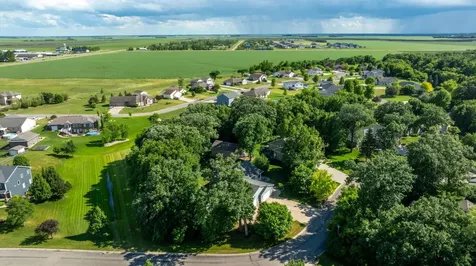 315 Maust Way Horace ND 58047
