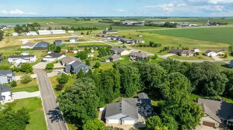 315 Maust Way Horace ND 58047