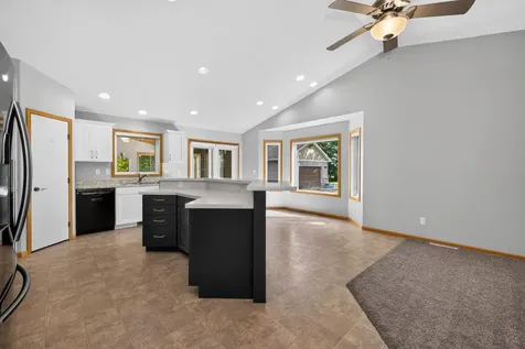 315 Maust Way Horace ND 58047