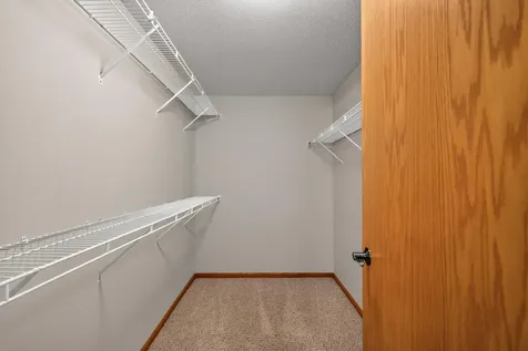 315 Maust Way Horace ND 58047