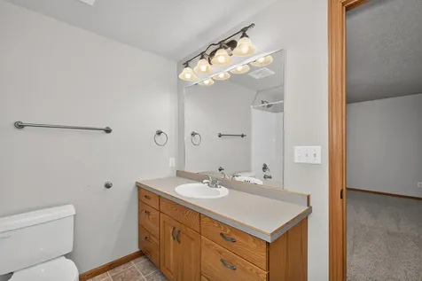 315 Maust Way Horace ND 58047