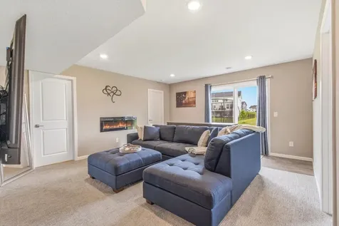 2113 Itasca Circle Lino Lakes MN 55038