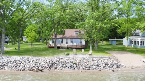 22558 Senns Beach Drive Detroit Lakes MN 56501