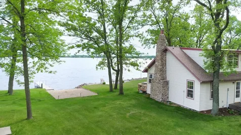 22558 Senns Beach Drive Detroit Lakes MN 56501