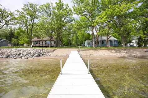 22558 Senns Beach Drive Detroit Lakes MN 56501