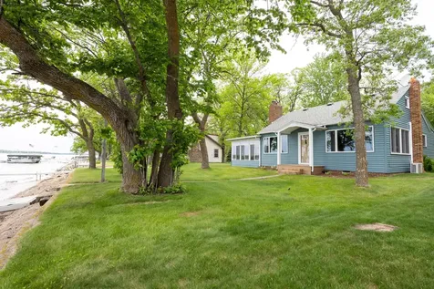 22558 Senns Beach Drive Detroit Lakes MN 56501