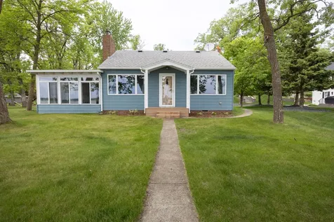 22558 Senns Beach Drive Detroit Lakes MN 56501