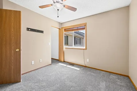 15537 Foghorn Lane Apple Valley MN 55124
