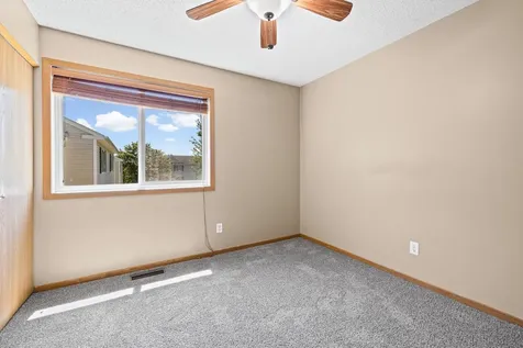15537 Foghorn Lane Apple Valley MN 55124