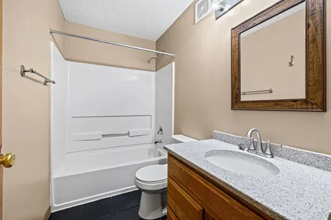 15537 Foghorn Lane Apple Valley MN 55124
