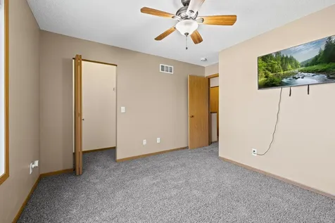 15537 Foghorn Lane Apple Valley MN 55124