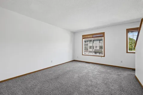 15537 Foghorn Lane Apple Valley MN 55124