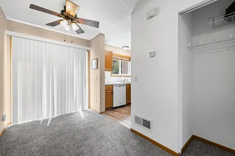 15537 Foghorn Lane Apple Valley MN 55124