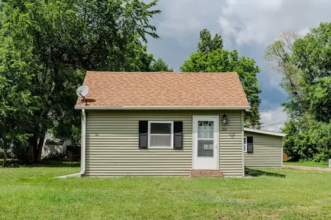 212 3rd Street N Casselton ND 58012