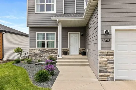 6363 S 54th Avenue S Fargo ND 58104