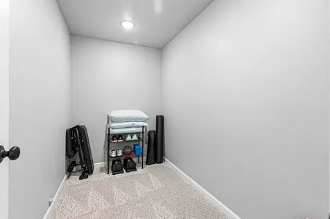 6363 S 54th Avenue S Fargo ND 58104
