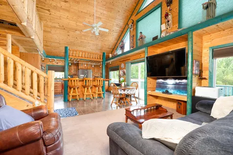21106 Horsehead Lake Trail Bigfork MN 56628