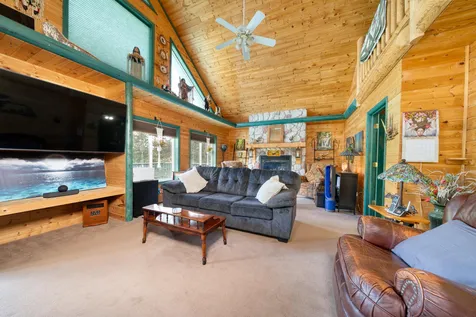 21106 Horsehead Lake Trail Bigfork MN 56628