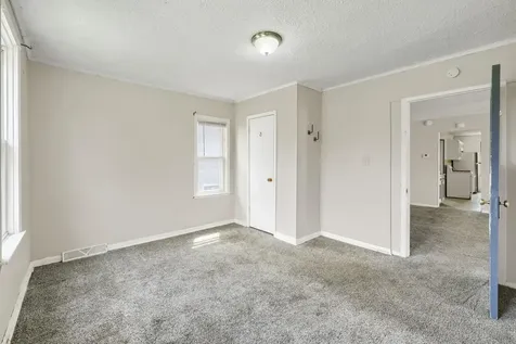 1024 Geranium Avenue E Saint Paul MN 55106